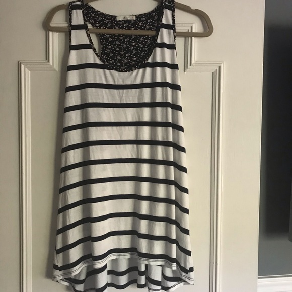 Stitch Fix Le Lis Top - Picture 3 of 5